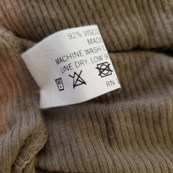 Maggie Ward Soft Ribbed Racerback Tank XS Khaki - Picture 5 of 7